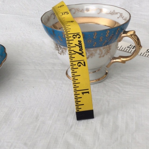 Elegant Blue and Gold Teacup and Saucer - Picture 7 of 7
